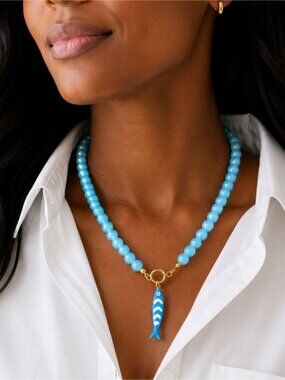 New! Coastal Blue Fish Charm Beaded Necklace (4011) NWOT
